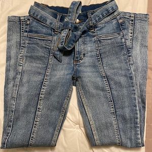 Venus Skinny Tie Front Jeans NWOT